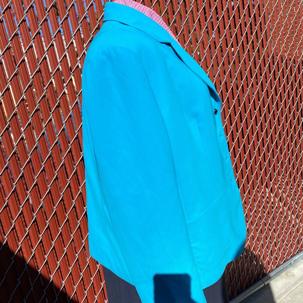 Jacket - Picture 2 of 5